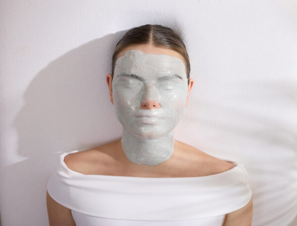 White Gold Algae Peel-Off Mask Face